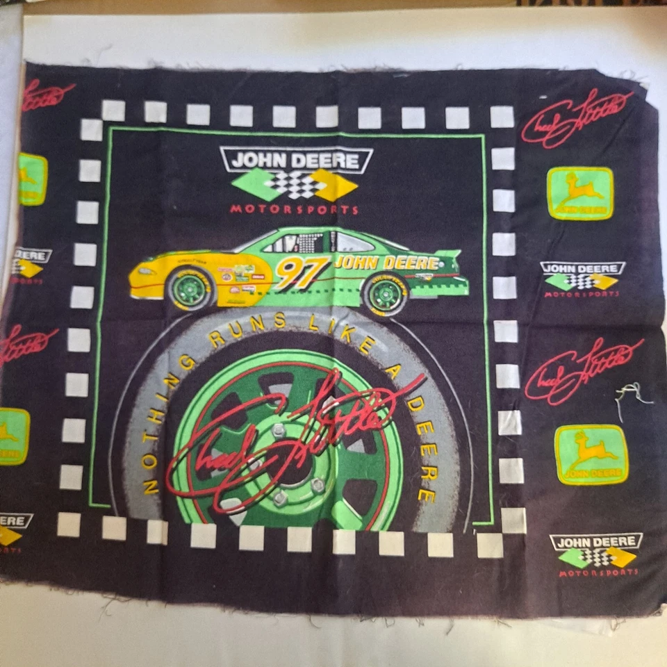 Painel de tecido de travesseiro de algodão John Deere Motorsports 18" X 44" preto e marrom  - Imagem 1 de 4