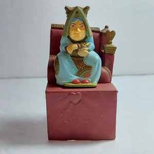 Alice in Dollland 2,5" Königin der Herzen Figur Gashapon Kaiyodo Furuta - Bild 1 von 3