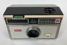 Vintage Kodak Instamatic Camera 104 - 1960's w/ Top Flash Cube Socket