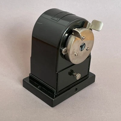 Faber Castell 52/14 Bleistiftanspitzer Spitzmaschine Bakelit mit Kurbel Antik - Bild 1 von 4