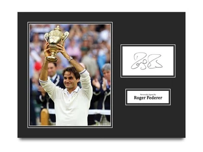 Roger Federer Firmado a Mano 16x12 Montaje Exhibición Wimbledon Tenis Autógrafo con Certificado de Autenticidad Foto 1 de 4