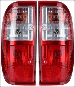 2x Luce Posteriore/Fanale Posteriore Per FORD Ranger Lui Eq 2002 - 2006 2003 - Zdjęcie 1 z 3