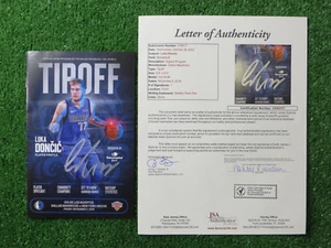 LUKA DONCIC DALLAS MAVERICKS MAVS SIGNED TIPOFF Official Program JSA LOA - Bild 1 von 7