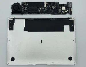 Mainboard Logic Board MacBook Air 13" Hauptplatine i5, 1,3GHz, 4GB, A1466 #Apple - Bild 1 von 6