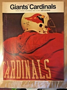 New York Giants vs St. Louis Cardinals 8 de diciembre de 1968 programa del estadio de los Yankees - Imagen 1 de 2