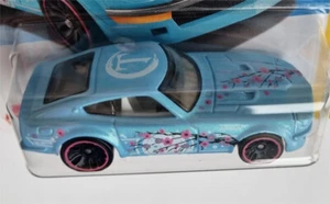 2025 Hot Wheels Datsun 240Z in 1/64 # JJB80 HW Nissan Japan HW Art Cars - Bild 1 von 3