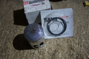 YAMAHA YSR80 SV80 PISTON AND RINGS KIT 0.50 MM O/S 5J1-11636-00 OEM NOS - Picture 1 of 4