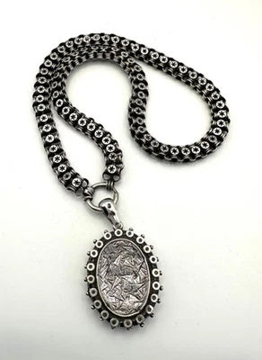 Antique Victorian Solid Silver Double Ribbed Belcher Star Locket Collar Necklace - Image 1 of 4
