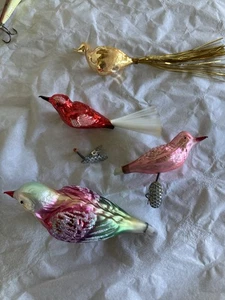 Vintage Clip auf Vogel Ornamente einer gut der andere reparaturbedürftig - Bild 1 von 12