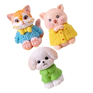 3 Pcs Tiny Resin Cats Mini Dogs Figures Small Animal Statue Dashboard - Picture 1 of 12