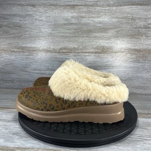UGG Iheart Dream Leopard Chestnut Slipper Clog Red Stitch Shearling Size 6 - Picture 1 of 8