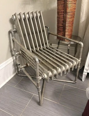 Silla radiador Anthropologie - plateada - muy rara Foto 1 de 4