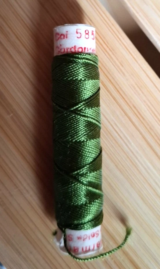 Bobine fil de soie - Guterman - cordonnet DOMO- 8m. Col.585 Ancienne mercerie  - Photo 1/1