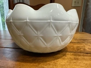 Milk Glass BOWL by Indiana Glass Company Duette or Quilted Diamond Pattern - Picture 1 of 13
