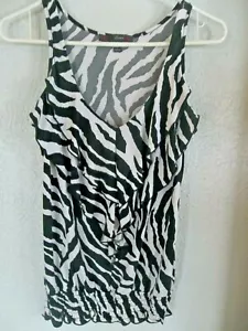 WOMAN'S SIZE L HEART SOUL BRAND SUMMER TOP GENTLY WORN - Picture 1 of 2