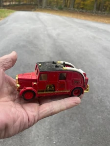 Vintage matchbox toy fire truck 1989 . Bx ccc - Picture 1 of 5