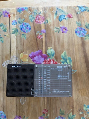 Sony VX-1W Tick-Talk Voice Synthesizer Clock FM/AM Radio Vintage Tested Working - Image 1 of 4