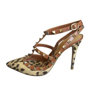 Valentino Gold Rockstud Accent Animal Print T-Strap Pumps Size: 8.5 | IT 38.5 - Picture 1 of 9