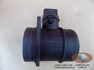 VW T5 MASS AIR FLOW SENSOR 038906461B GENUINE LUFTMASSENMESSER  LUFTMENGENMESSER - Foto 1 di 1