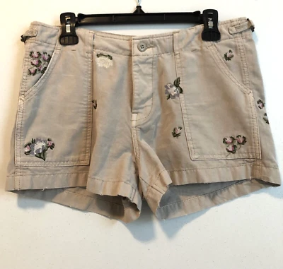 Lucky Brand Embroidered Floral Denim Shorts Women's 32x2.5 Beige Button Closure - Image 1 of 4