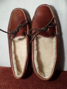 LL BEAN MENS LEATHER DOUBLE SOLE SHEARLING LINED SLIPPERS SIZE 11D - 197691