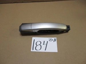 07 08 09 Saturn Aura Rear PASSENGER Exterior Door Handle Used #184-DH - Picture 1 of 4