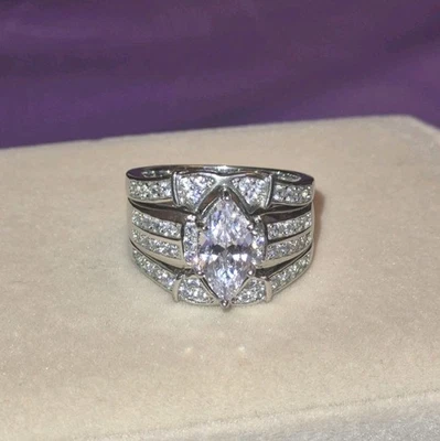 ESPECTACULAR ANILLO DE PIEDRAS PRECIOSAS MARQUESA 925 PLATA ESTERLINA SÚPER BRILLANTE 8,5 g talla 8 Foto 1 de 4