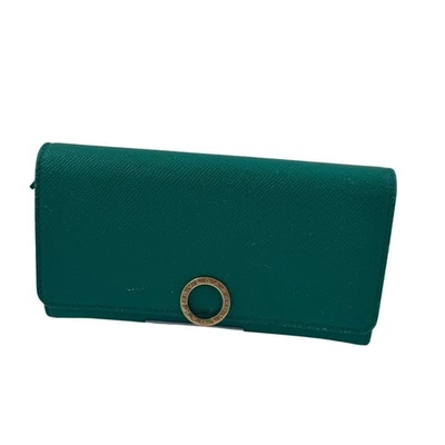 Cartera de cuero BVLGARI - verde esmeralda con detalle de anillo de firma Foto 1 de 4