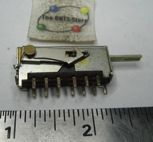 Interruptor pulsador encendido-apagado montaje PCB electrónica de consumo Alpes - usado cantidad 1 - Imagen 1 de 5