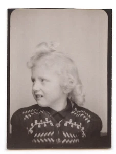 Portrait petite fille identité photomaton - photo ancienne an. 1930 - Picture 1 of 1