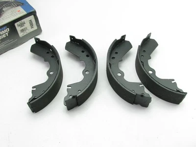 Zapatas de freno de tambor traseras Wagner PAB554 para camioneta Isuzu 1984-1987, Trooper Foto 1 de 3