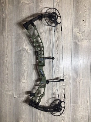 Elite Artus RH OD Green 70# Bow - Image 1 of 4