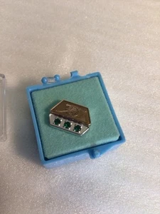 Cannon Mills Employee Anniversary 10kt Gold Pin  - Picture 1 of 4