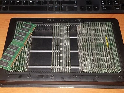 36 x Old computer Memory SDRAM 64mb,128mb & 256mb - Image 1 of 2