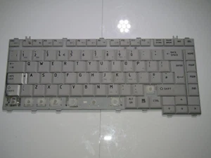 ♻️FEHLERHAFTE TASTATUR - TOSHIBA A200 A205 M20 6037B0017505 NSK-TAB0U - UK VERKÄUFER - Bild 1 von 4