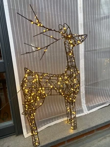 240er LED Rentier Beleuchtet Aussen, 85cm Rentier Figuren Weihnachtsdeko - Bild 1 von 2