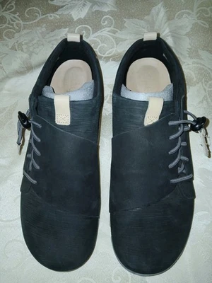 Clarks Womens 10 M Trigenic Camilla Athletic Sneakers 15764 Black Lace Up - Image 1 of 4