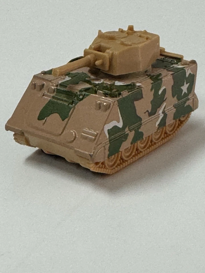 1983 Hot Wheels Battle Tank Army Tank - Image 1 of 4