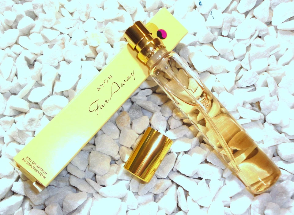 Avon FAR AWAY Parfum Taschenspray für Sie Rose Jasmin Vanille Moschus Neu - Bild 1 von 1