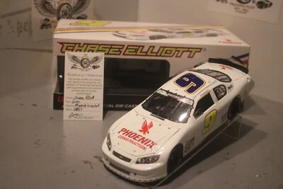 2020 Chase Elliott Phoenix Const. Snowball Derby 1/24 Action Diecast Autographed - Image 1 of 2