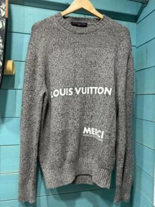 Beautiful Louis Vuitton LV knit crew neck sweater with logo from Japan - Picture 1 of 4