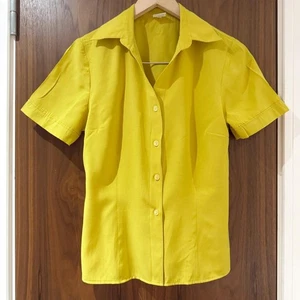 Tean leichtes gelbes Hemd mit Knopfleiste Viskose Polyester breiter Kragen Gr. 36 - Bild 1 von 7