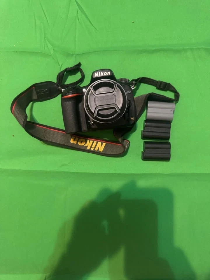 Nikon D750 DSLR Camera with Nikon AF-S Nikkor 50mm f/1.8 G Lens & 4 Batteries - Image 1 of 1