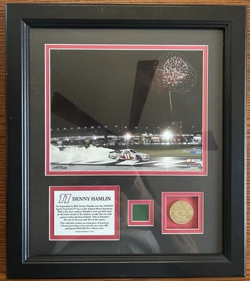 Memorabilia, foto y moneda de Atlanta 2012 autenticados por fanáticos Denny Hamiln Foto 1 de 4