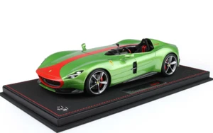 BBR 1:18 Ferrari ICONA SP1 Maigruen Mica Metallic Green mit Display lim. 12 pcs - Bild 1 von 3