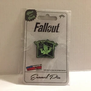 NEW 2018 NYCC Fallout "You Are Invited" Glow In The Dark Enamel Collector Pin - Picture 1 of 5