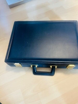 Besteck Koffer 12 personen 71 teile Solingen 18/10 Chrom-Nickel-Stahl 23/24 Gol  - Bild 1 von 4