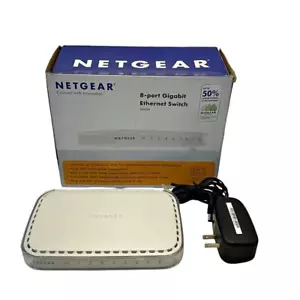 NetGear (GS608 V3) 8 Port 10/100/1000 Mbps Switch Gigabit - Works! - Picture 1 of 3