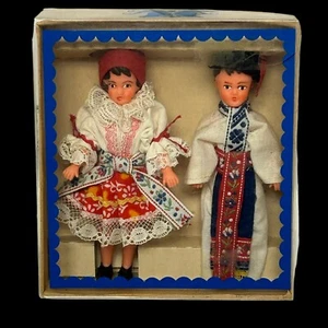 Bambole popolari vintage Lidova Tvorba Panenky V Lidových Krojích Cecoslovacchia - Foto 1 di 17