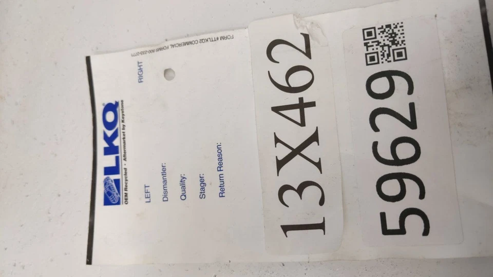 2004 Suzuki Verona Headrest Head Rest Rear Center Seat Gray JJYXM - Image 1 of 4